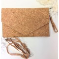 9162 - CORK MATERIAL CLUTCH BAG